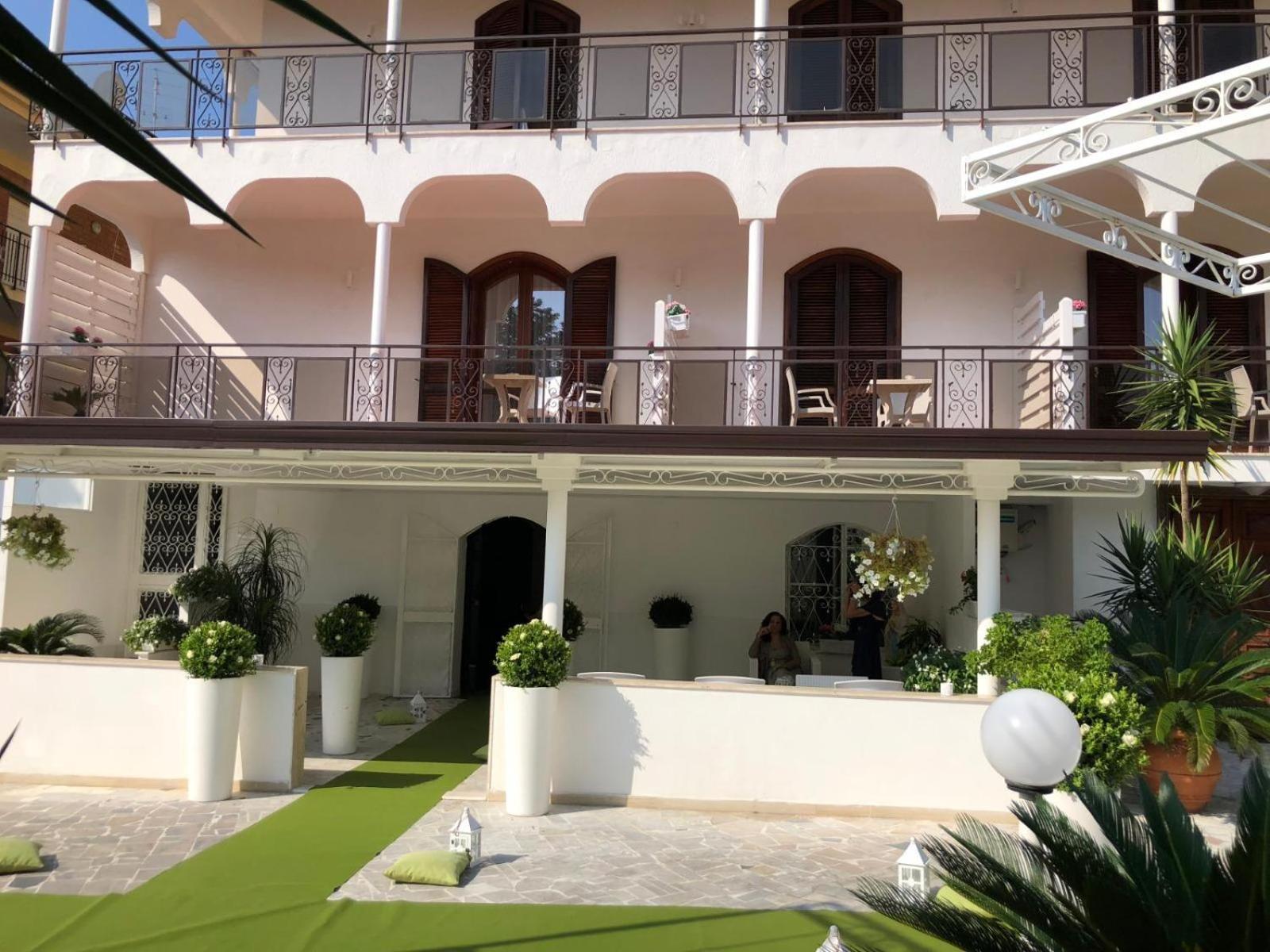 Villa Miriam Gragnano Bagian luar foto