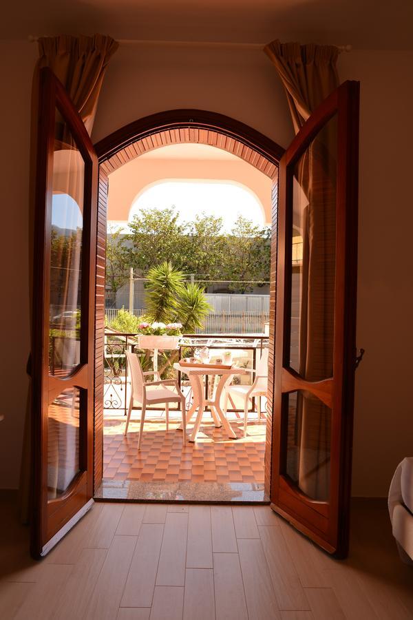 Villa Miriam Gragnano Bagian luar foto
